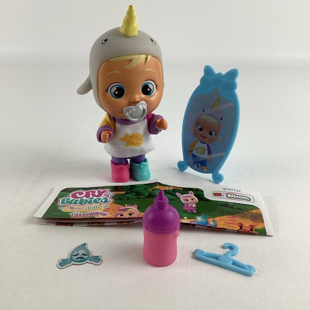 Cry Babies Magic Tears Mini Doll Narvie Narwhal Animal Bottle Hanger IMC Toys